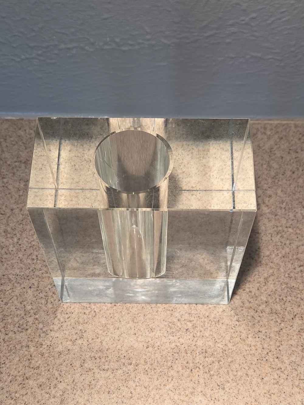 Tizo Design Clear Acrylic Glass Bud Vase